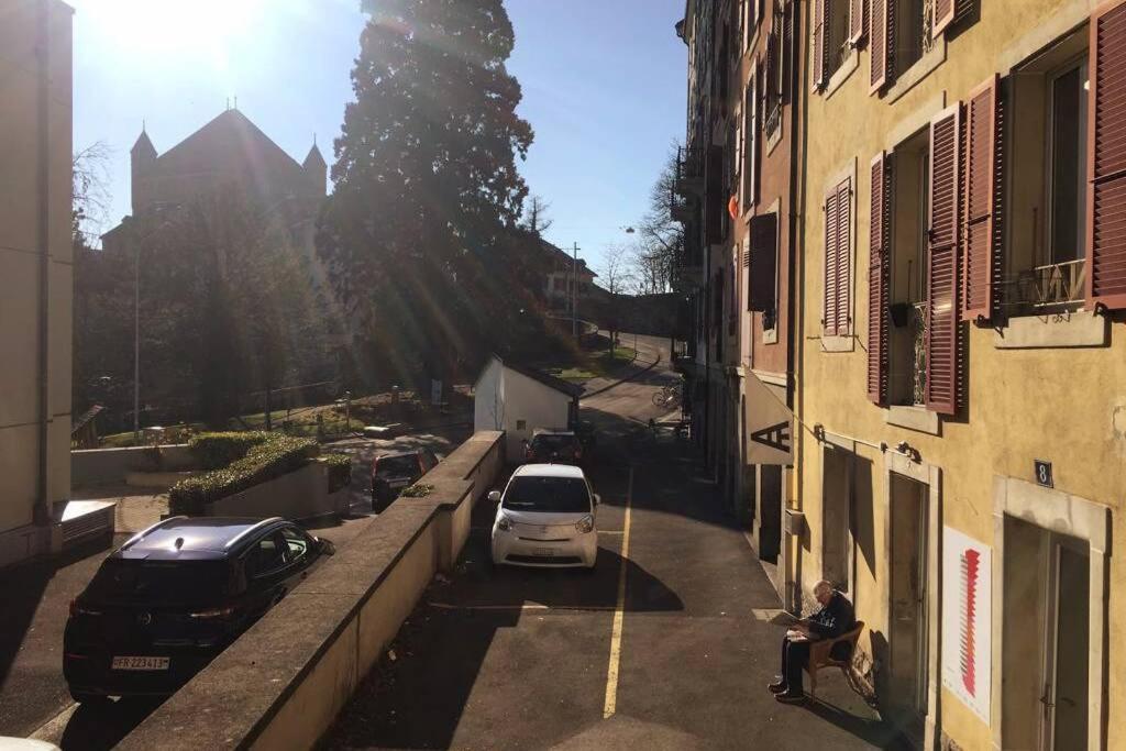 Centre Lausanne 2 Pieces Luaran gambar